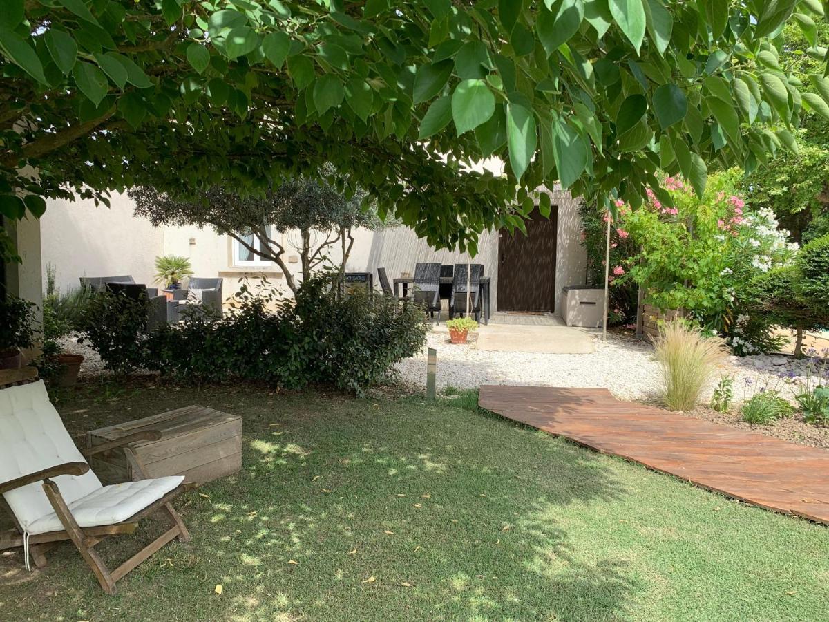 Gite Bastide Lagremuse Apartment Sarrians Ngoại thất bức ảnh